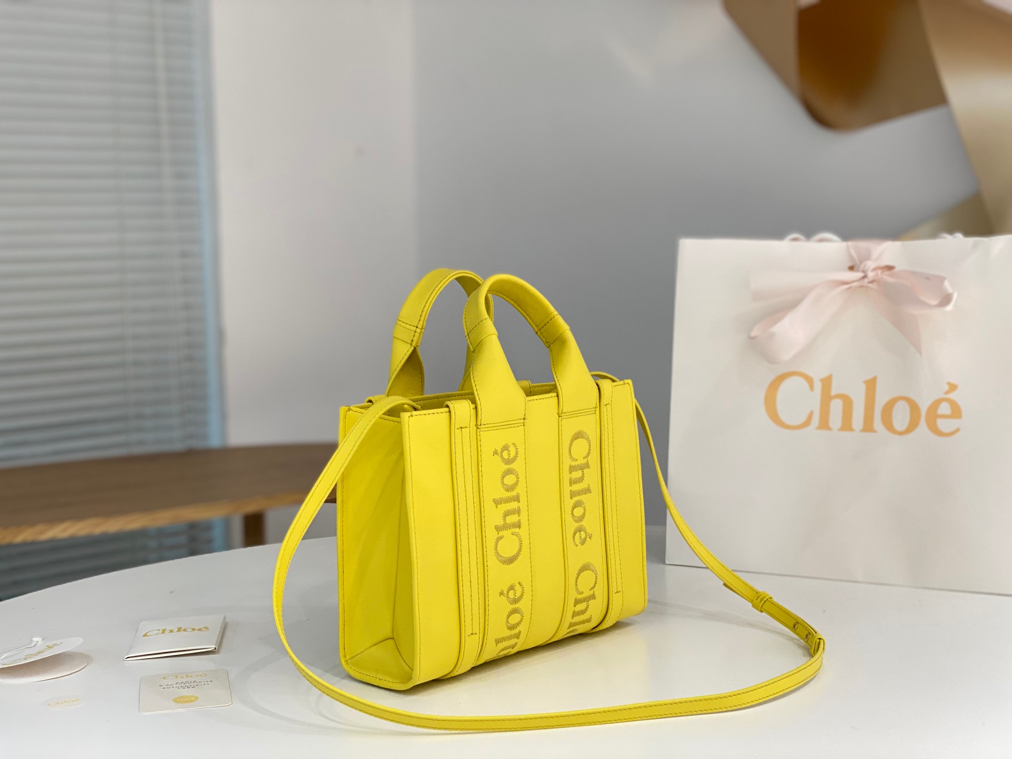 Chloe Small Woody Tote Bag In Yellow Soft Smooth Calfskin Leather